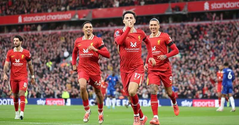  Liverpool là đội bóng có lượng người hâm mộ đông nhất